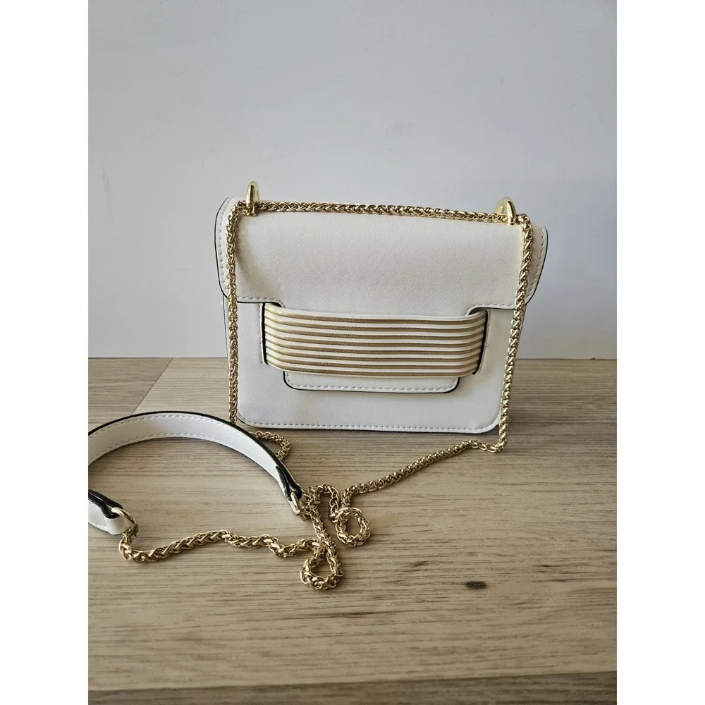 Coquette Old Money Cream White Flap Bag – Minimalist Chic Gold Shoulder Purse